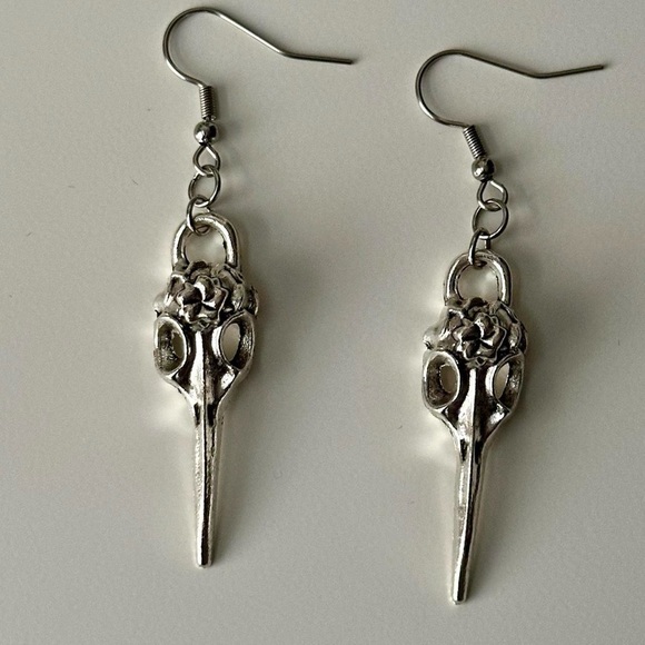CROW RAVEN BIRD SKULL Pendant Silver Earrings Female Men Gothic Punk Biker - Picture 1 of 3